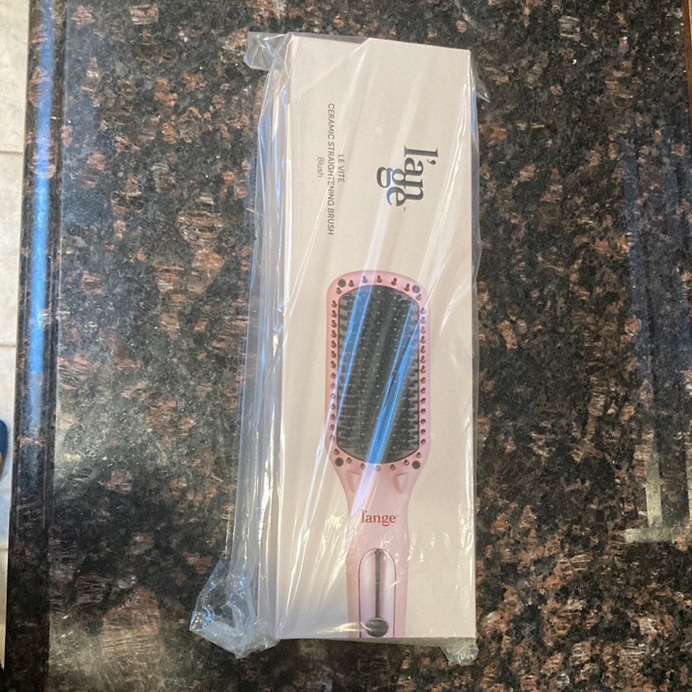 L’ange Le Vite Ceramic Straightening Brush - Blush Color